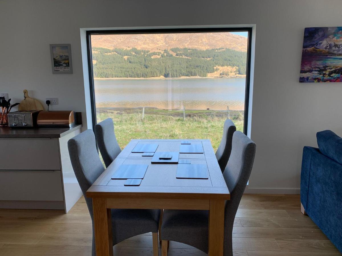 Beautiful Views From Right Above The Water Villa Dunan Bagian luar foto